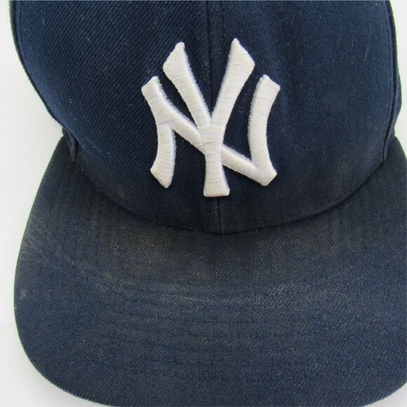 NY Yankees Snapback 9Fifty New Era Embroidered Logo MBL OSFM Blue Hat - Picture 9 of 9